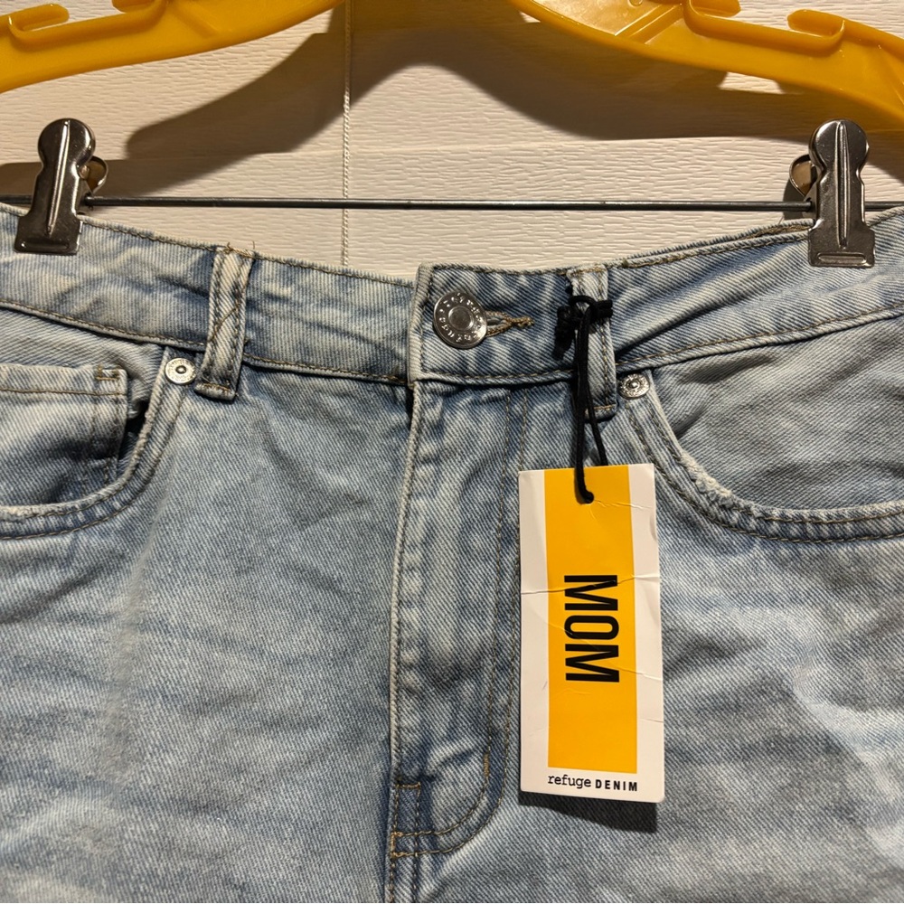 Mom Jean shorts - Picture 3 of 5
